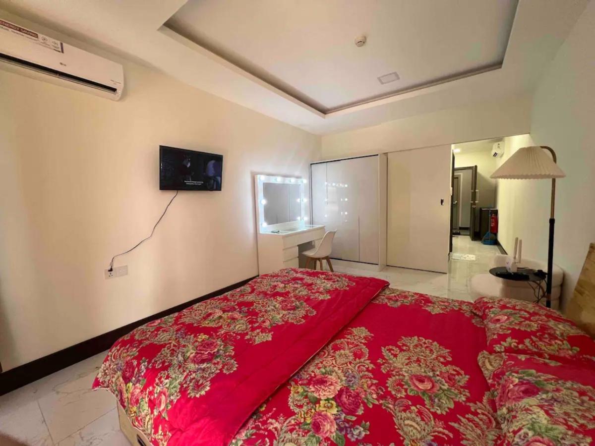 Budget Private With Free Luxurious Pool And Gym By Sym B625 Phnom Penh