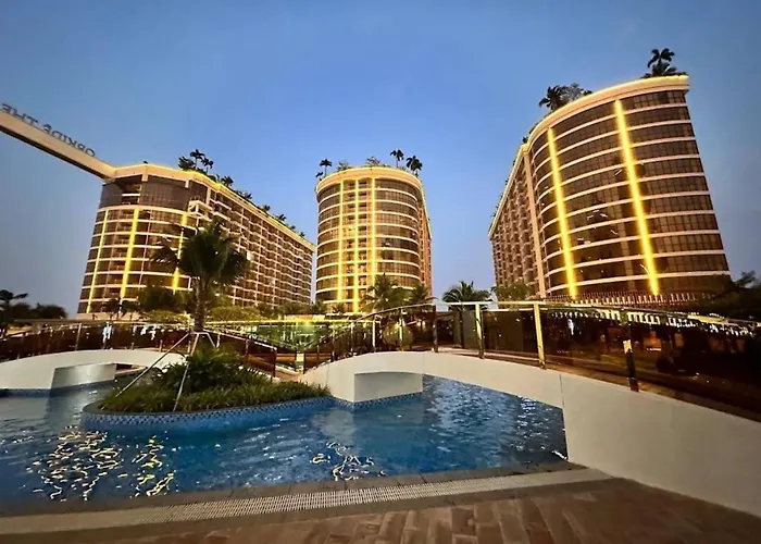 Budget Private Studio With Free Luxurious Pool And Gym By Sym B625